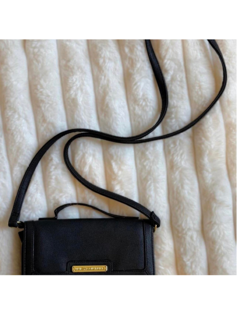 Juicy Couture Black Crossbody Wallet Bag - Y2K Gold Hardware - EUC